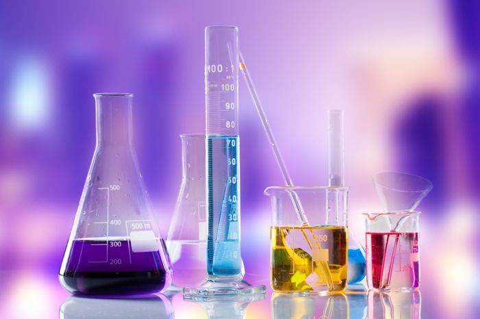 Laboratory flasks, beakers and cylinders